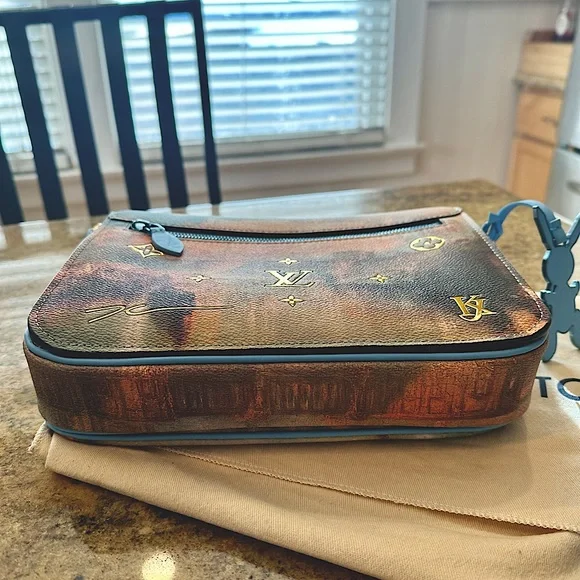 Authentic Louis Vuitton Jeff Koons Métis Pochette - Picture 11 of 13